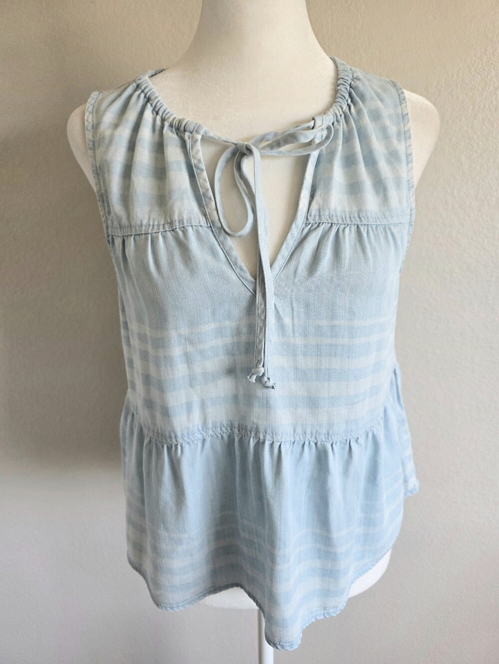 Bella Dahl Top Tank Light Blue White Stripe Sleeveless Soft Tencel Size XS USA